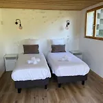 木屋 Les Brimbelles 勒索里