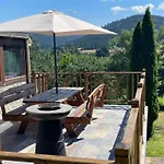 Les Brimbelles 木屋 勒索里